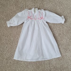 Retired Samantha American Girl Doll - Nightgown